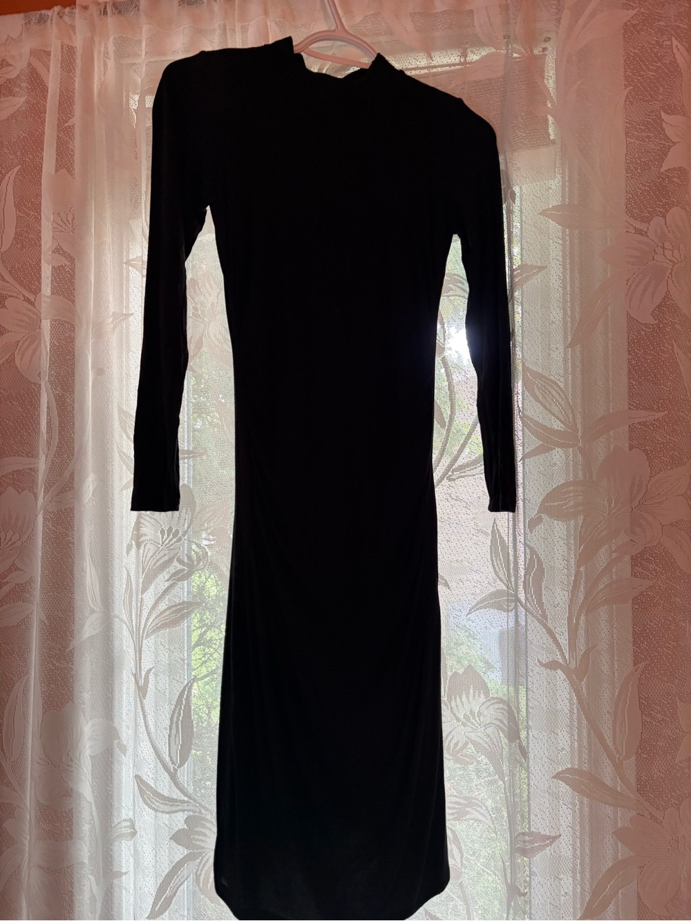 Velvet Torch Black Long Sleeve Midi Dress